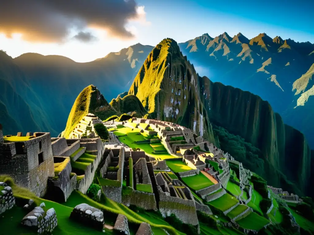 Ruinas de Machu Picchu al amanecer: enigma del descubrimiento